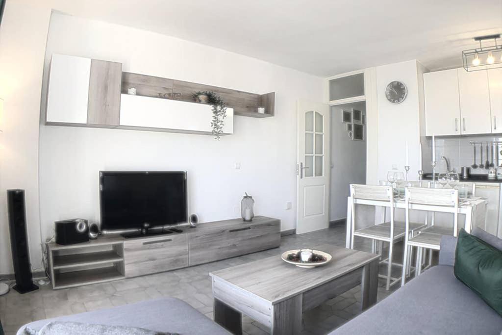 Apartamento Minerva Benalmadena Luaran gambar